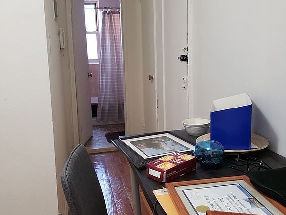 4th image of 2700 Henry Hudson Pkwy APT 5H