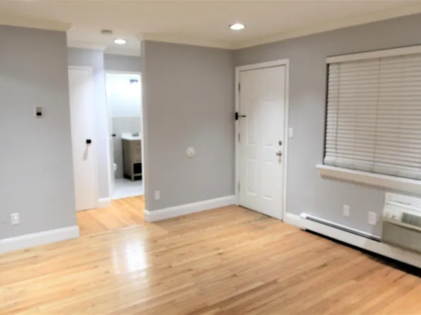 83 68th Street image 7 of 12