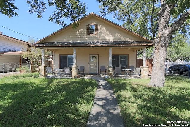 1st image of 3103 Golden Ave