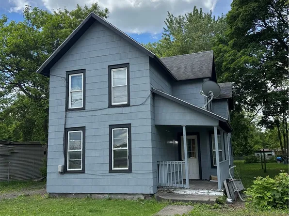 752 S Main St, Elmira, NY 14904