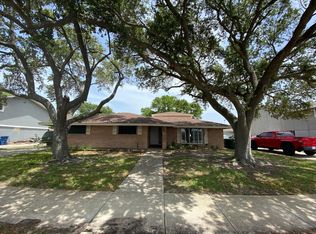1014 Nile Dr, Corpus Christi, TX 78412