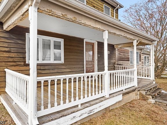2nd image of 79 Fairfield Ave