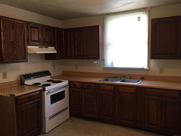 2nd image of 1911 Orange Ave NW #1