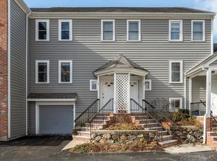 84 Walpole St APT 3B, Canton, MA 02021