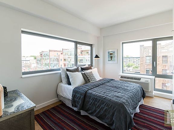 3rd image of 500 Sterling Pl APT 6K