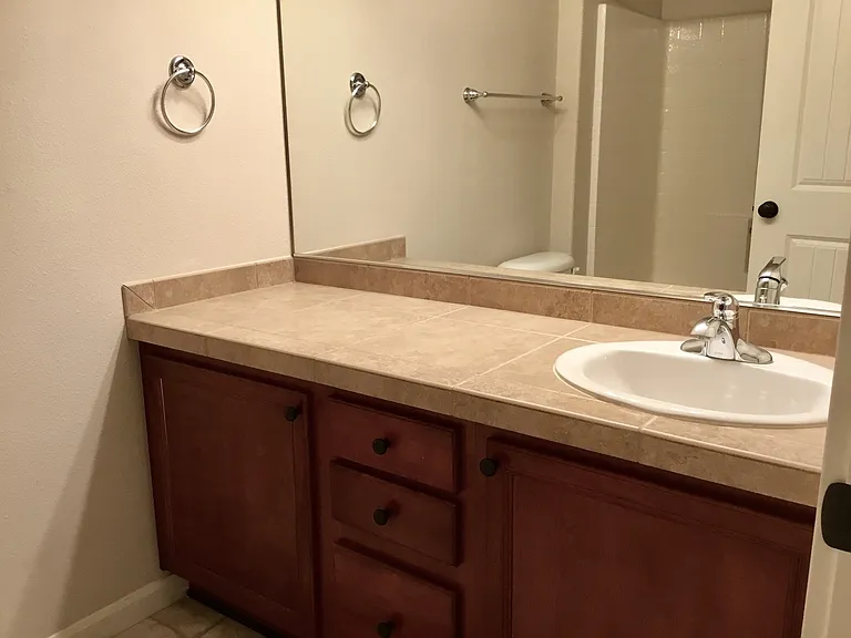10012 SE Old Town Ct — Photo 15