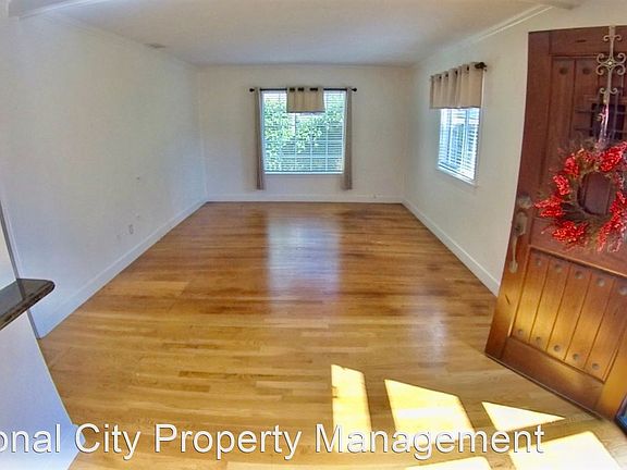 3rd image of 739 Belmont Ave
