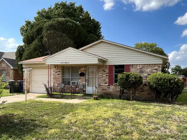 1213 Bowie St, Garland, TX 75040
