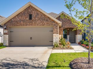 722 Gentle Bird Dr, Lavon, TX 75166