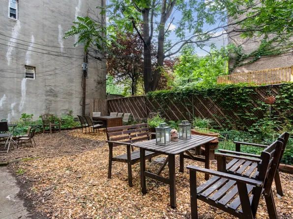 203 Baltic Street image 9 of 12