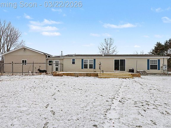 2nd image of 4458 Palms Rd