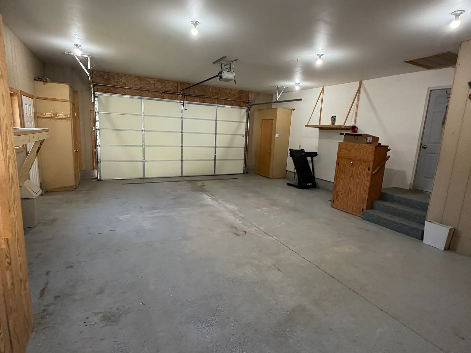 2 bed, 1300 sqft, $1,500 — Photo 4