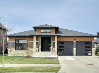 37 Augusta Dr, Leamington, ON N8H0C7