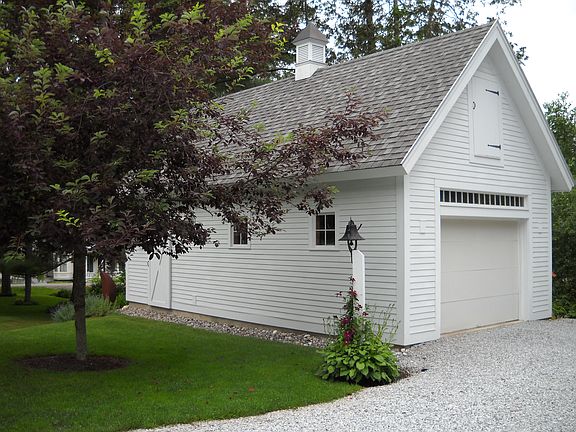 barn, work shop 