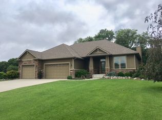 1432 Prairie Ridge Dr, Polk City, IA 50226