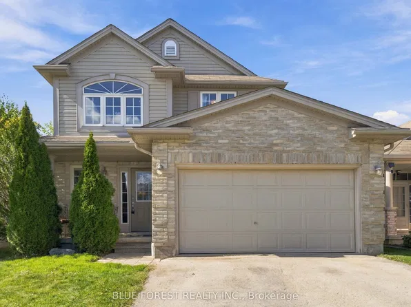 3224 Meadowgate Blvd, London, ON N6M 0B7