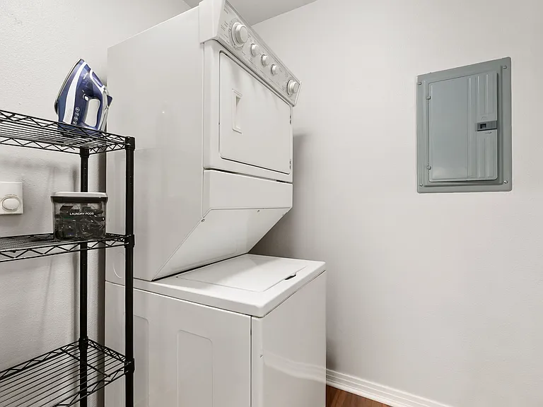 726 Eastdale Dr — Photo 19