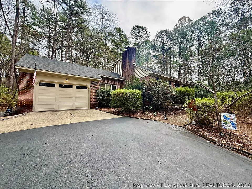 1963 Wedgewood Dr