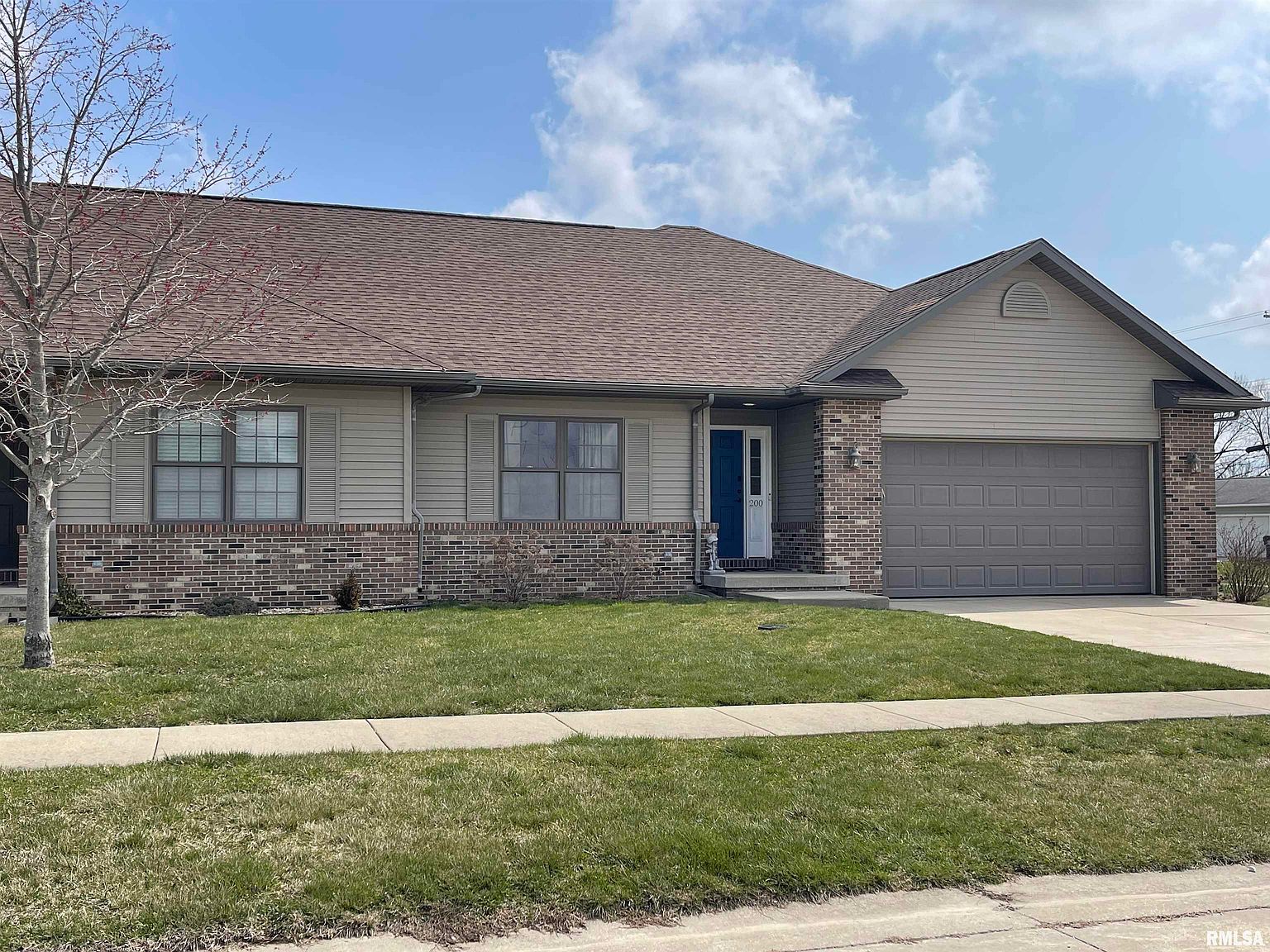 200 Patton Ave, New Berlin, IL 62670 Zillow