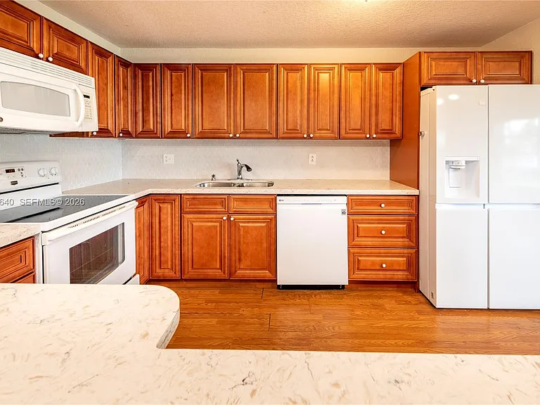 8555 NW 10th St #B106 — Photo 5