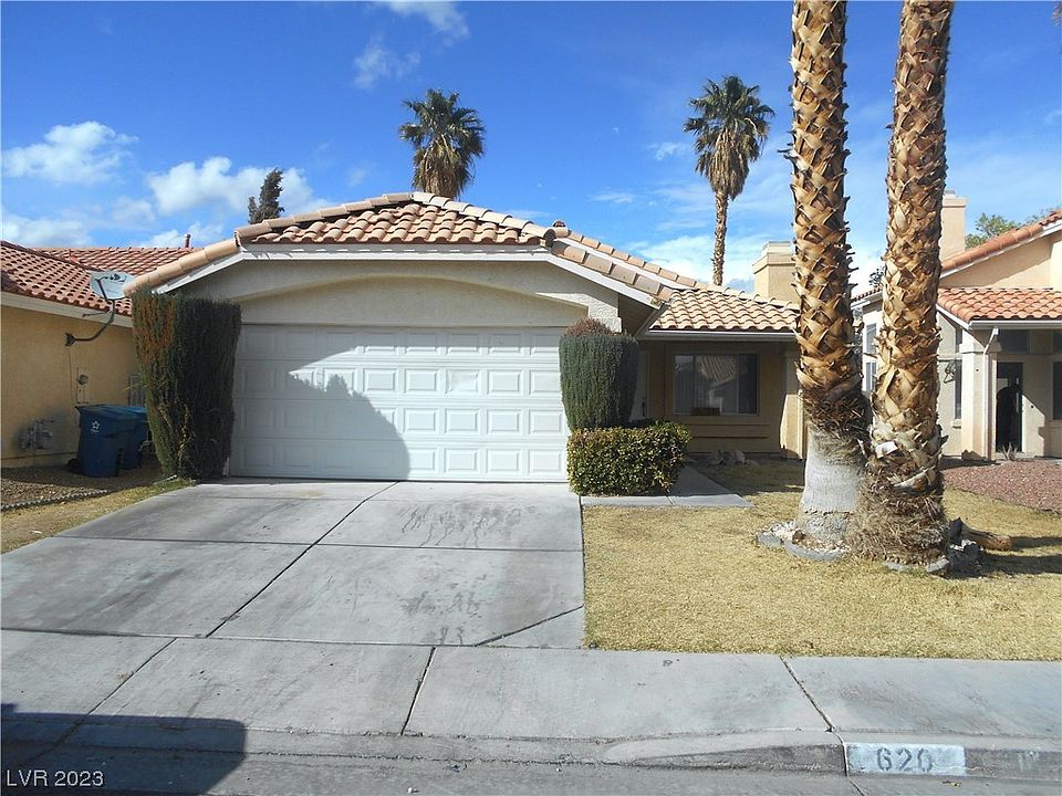 1st image of 620 Sunset Cliff Cir