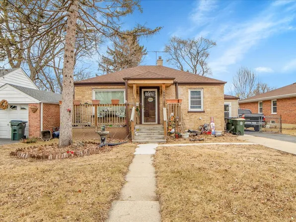 548 E Palatine Rd, Palatine, IL 60074