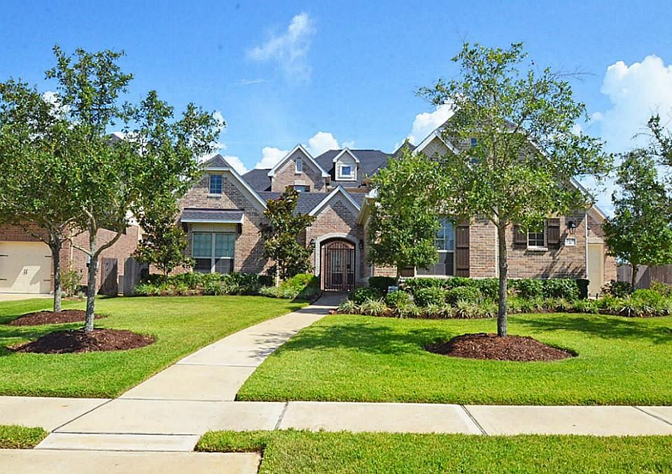 1st image of 2439 Fairbreeze Dr