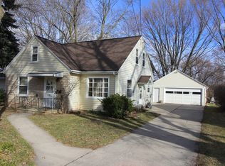 839 S Ridge Rd, Green Bay, WI 54304