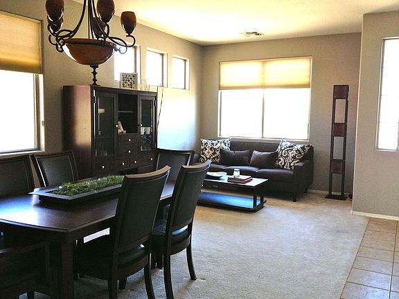 Beautiful Living/Dining room