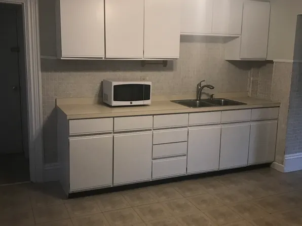 21 Addison St #2, Gloucester, MA 01930
