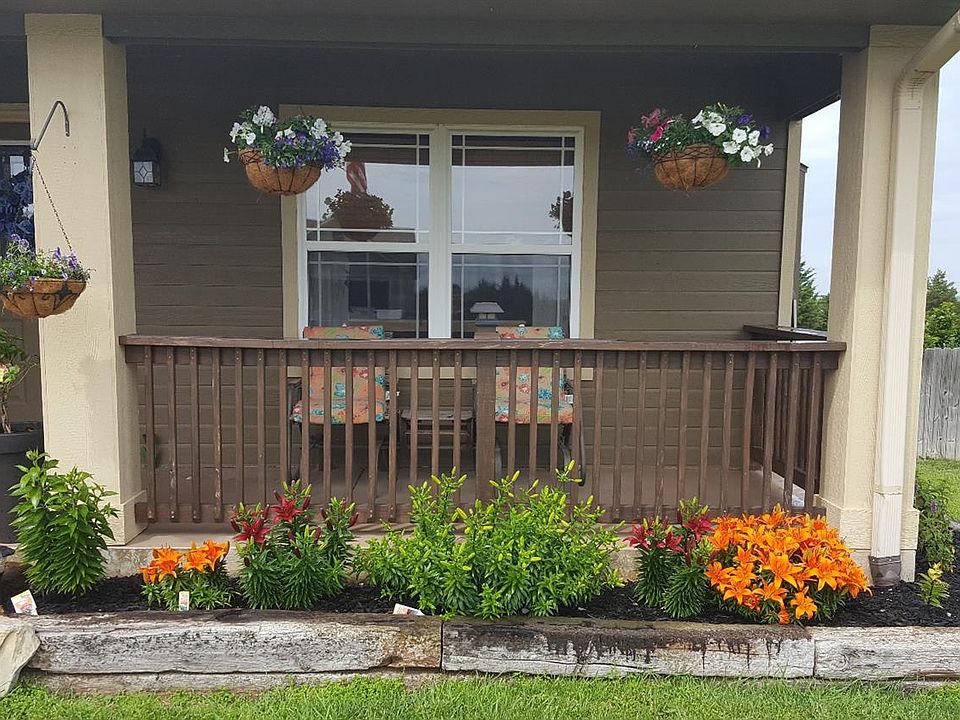 2440 Deer Trl, Junction City, KS 66441 Zillow