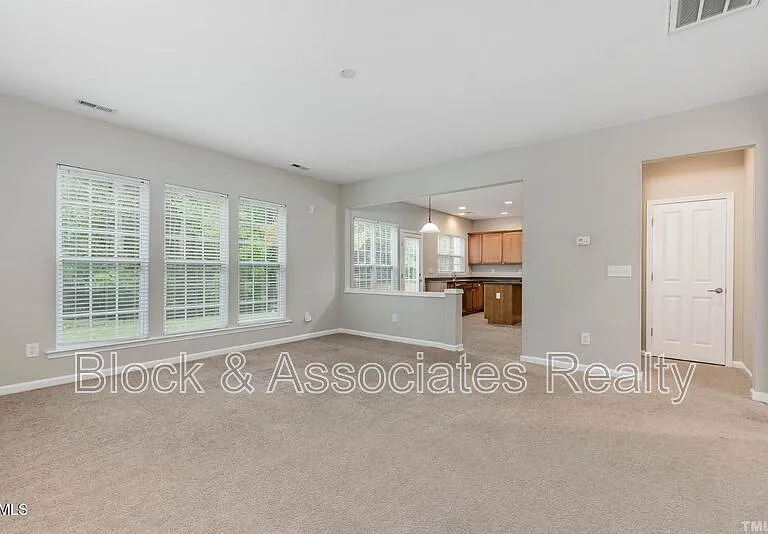 2101 Addenbrock Dr — Photo 9
