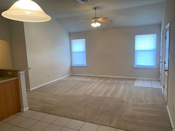 4th image of 104 Prosperity Trl