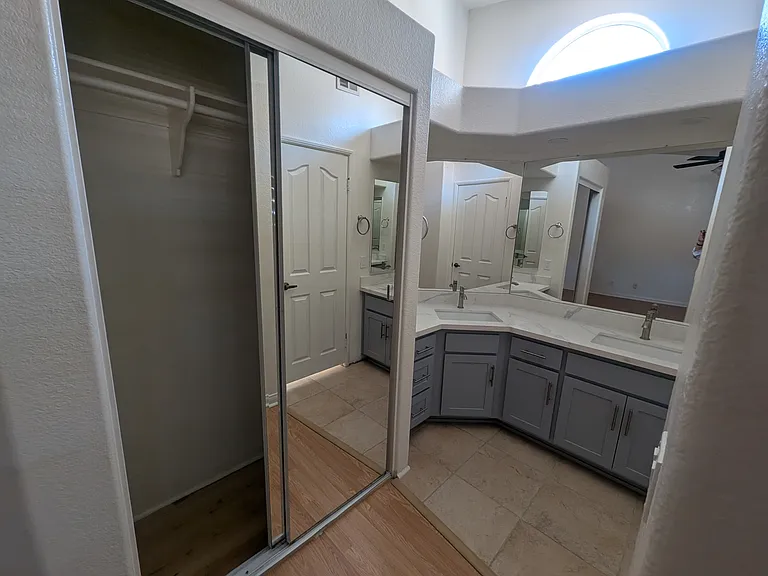 583 Wild Rose Ln — Photo 9