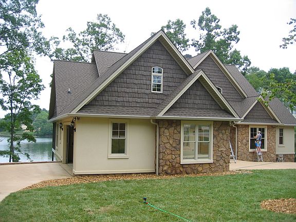 3rd image of 84 Flamingo Dr