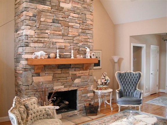 5th image of 263 Rock Springs Dr