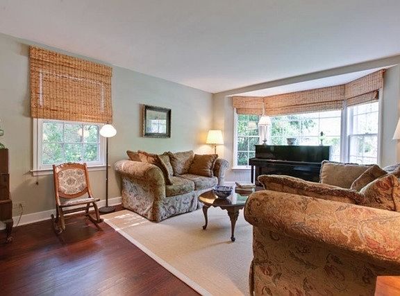 2nd image of 1006 Marion Ave