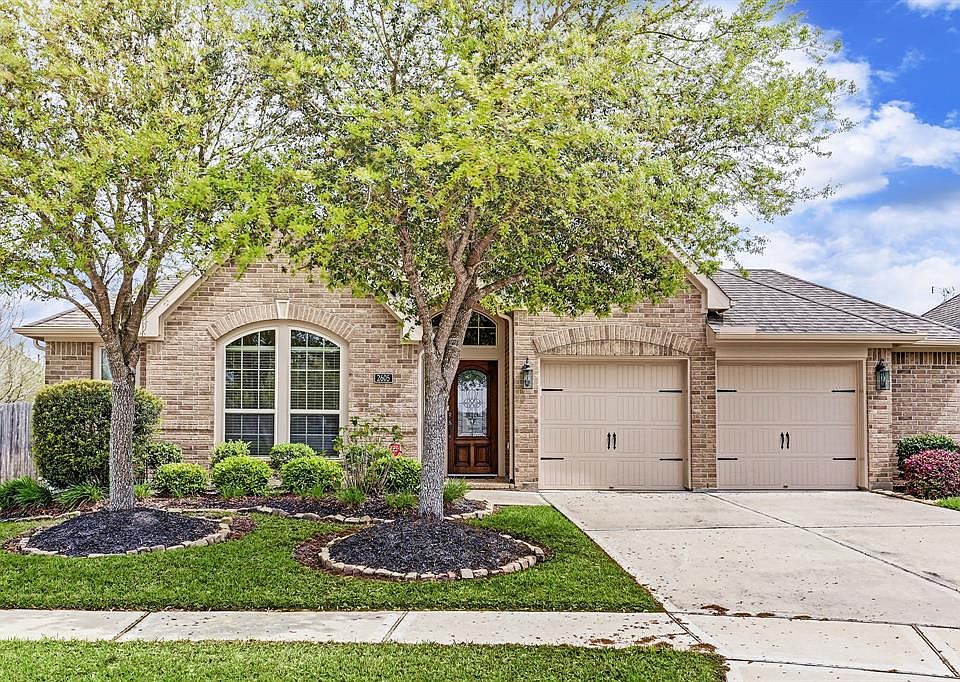1st image of 2605 Briar Rose Ct
