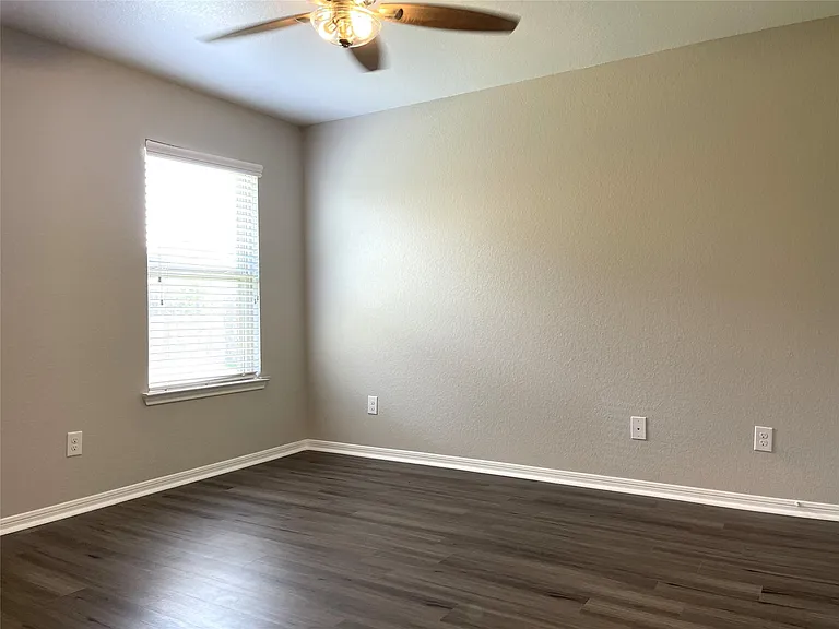 29127 Innes Park Pl — Photo 20