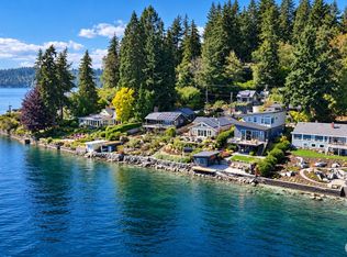 3154 Point White Drive NE, Bainbridge Island, WA 98110