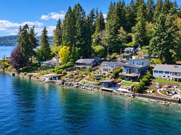 3154 Point White Drive NE, Bainbridge Island, WA 98110