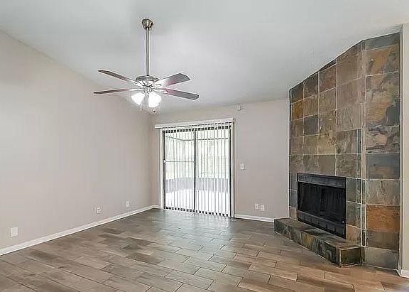 3rd image of 10832 Naples Ct S