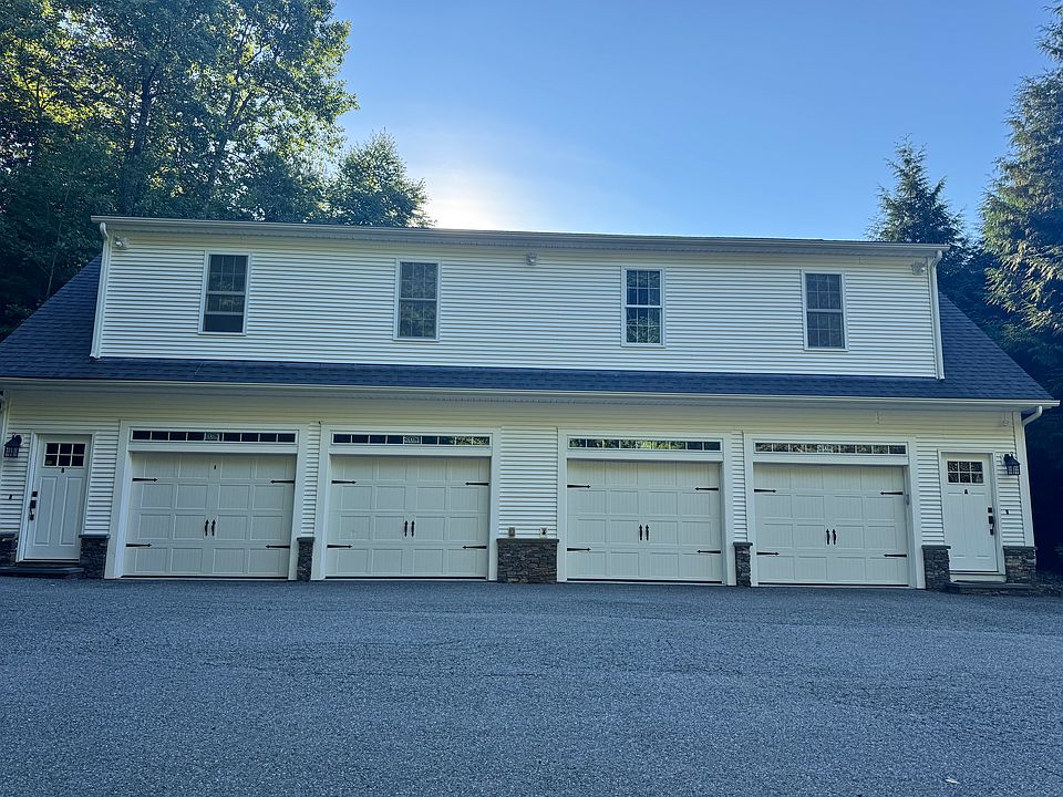 1st image of 11 Old Greenville Rd #1