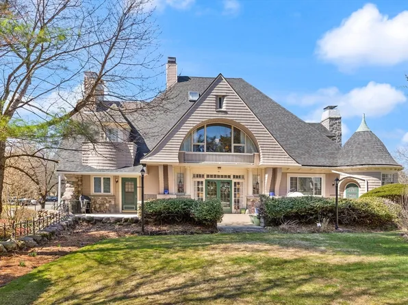 12 Jasper Ln Unit 12, Randolph, MA 02368