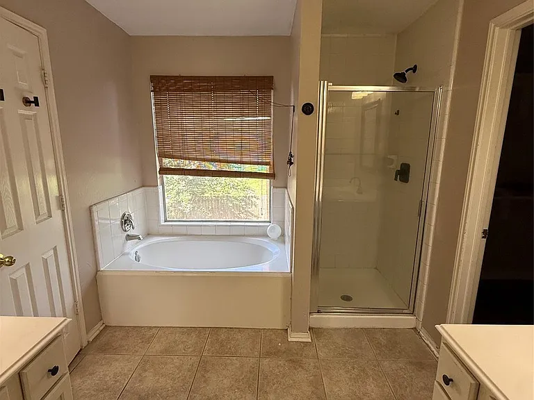20823 Camphor Tree Dr — Photo 9