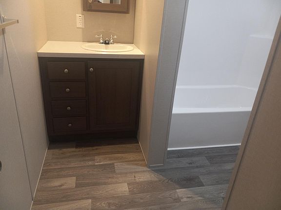 3rd image of 319 Mulberry #319