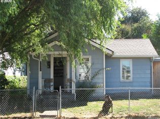 206 SW 6th Ave, Kelso, WA 98626