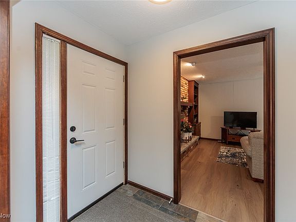 5th image of 19155 Windward Way