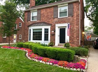 1609 Edgewood Dr, Royal Oak, MI