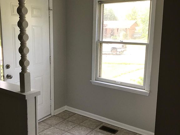 4th image of 1195 Trent Blvd #B